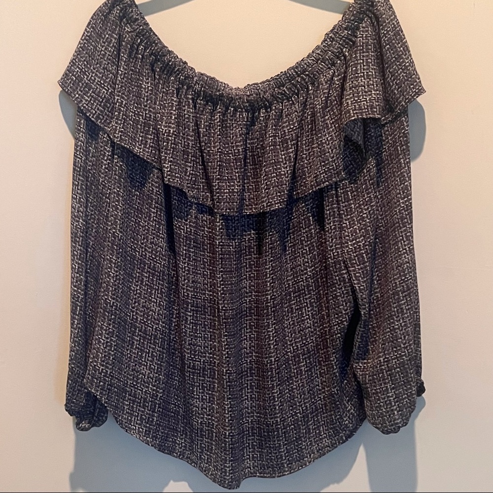 Ann Taylor Off The Shoulder Blouse - Size Large